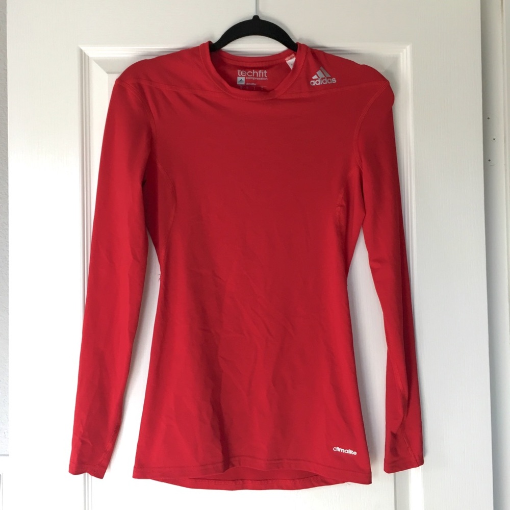(S) Adidas TechFit long sleeve top
